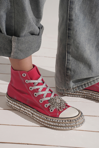 ASH-01 Studded Sneaker