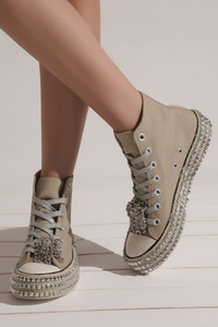 ASH-01 Studded Sneaker