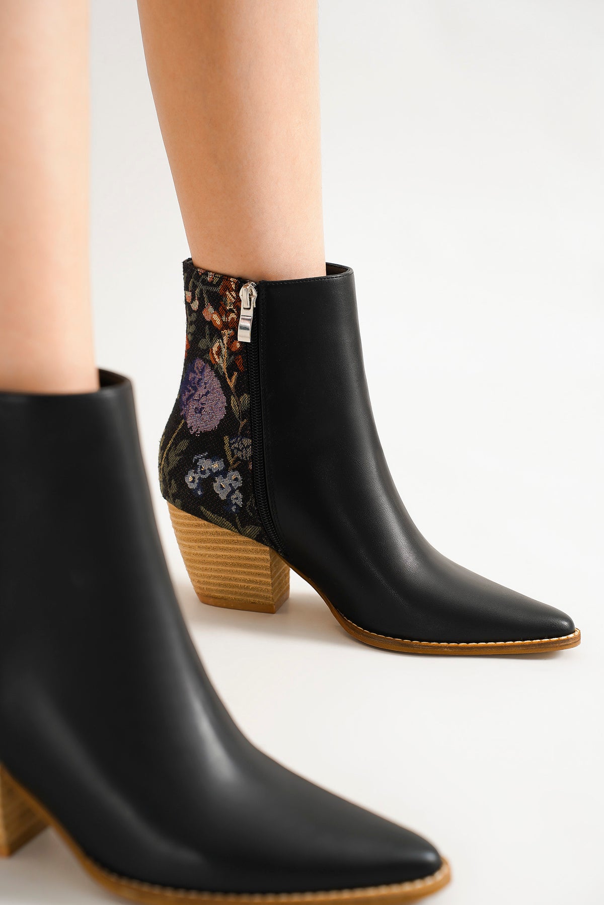 ARISA-73 Floral Booties