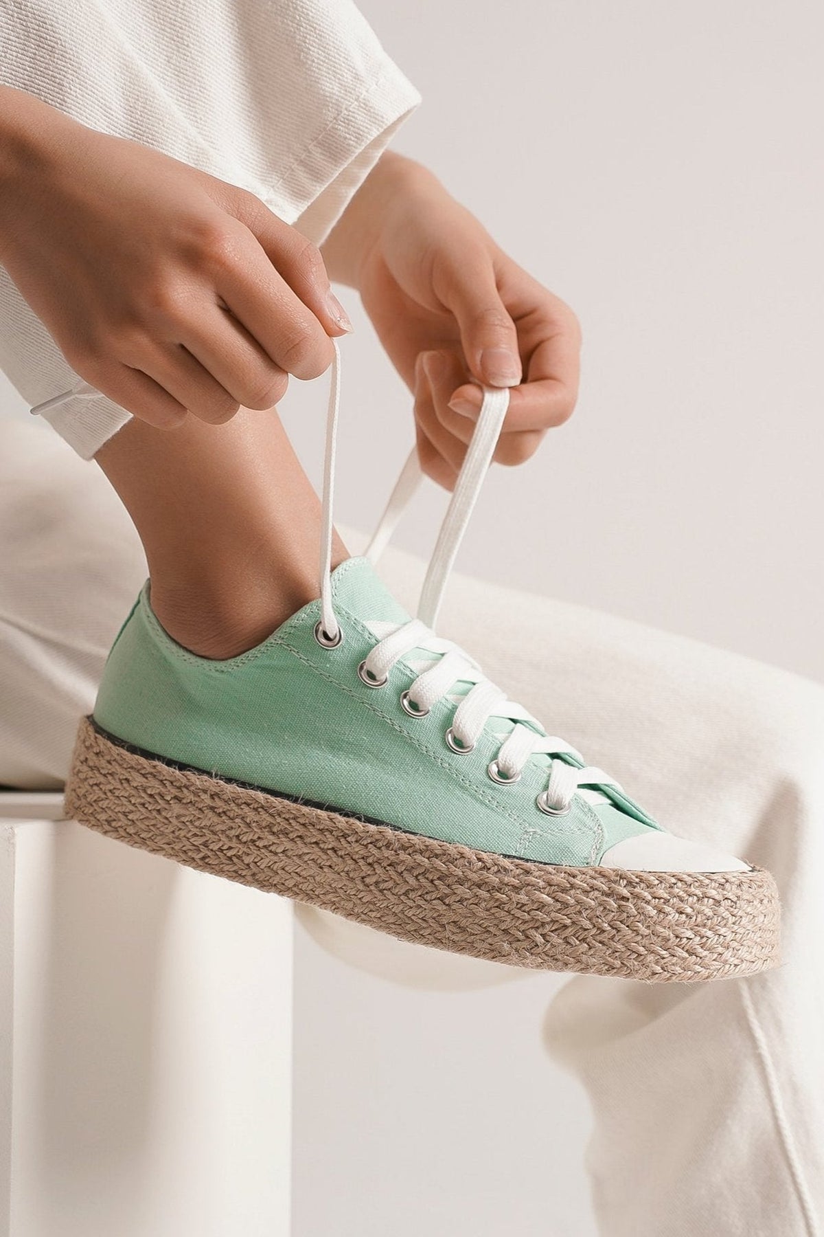 ASH-08 Espadrille Sneakers