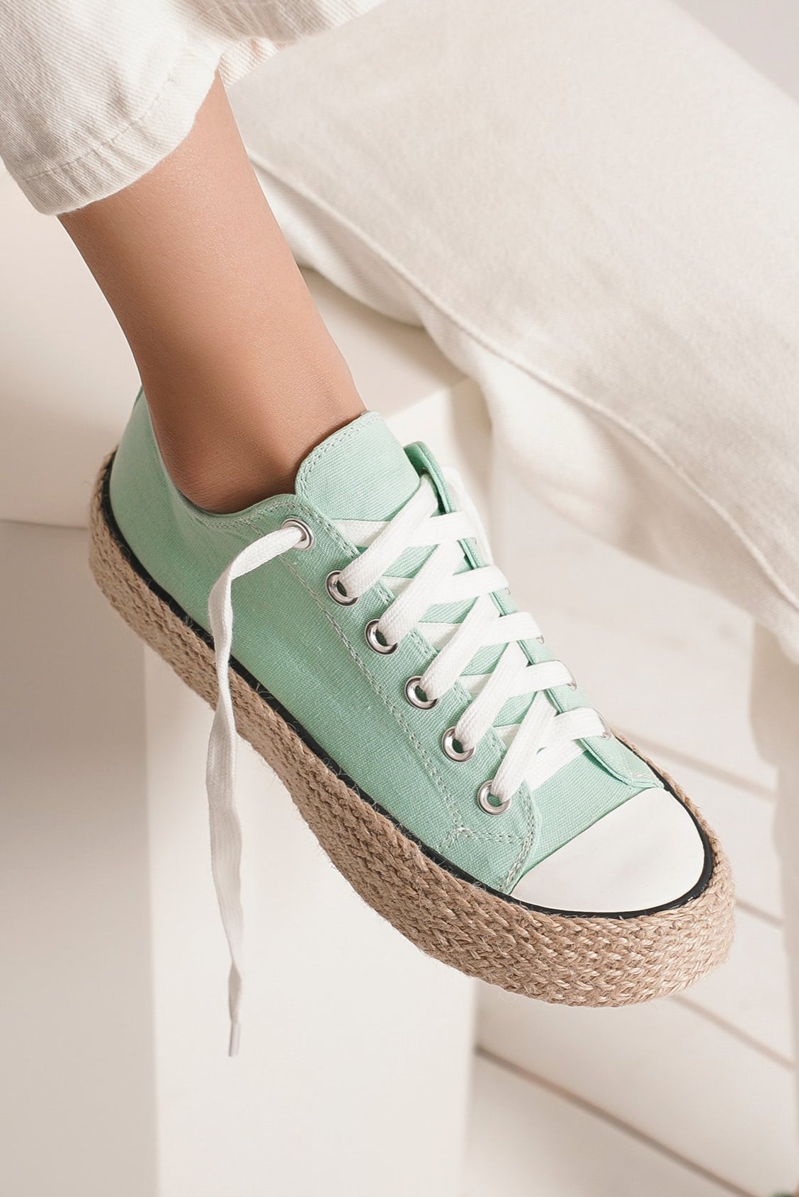 ASH-08 Espadrille Sneakers
