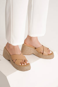 Tan espadrille platform sandals JADIA-01 by Beast Fashion, providing comfortable summer sandals with stylish wedge heels and a cushioned footbed. These sandals are the ideal choice for your SPRING and SUMMER vacation wardrobe.