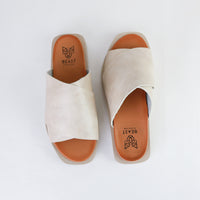 VICENTE-01 Crisscross Slip-On Sandals