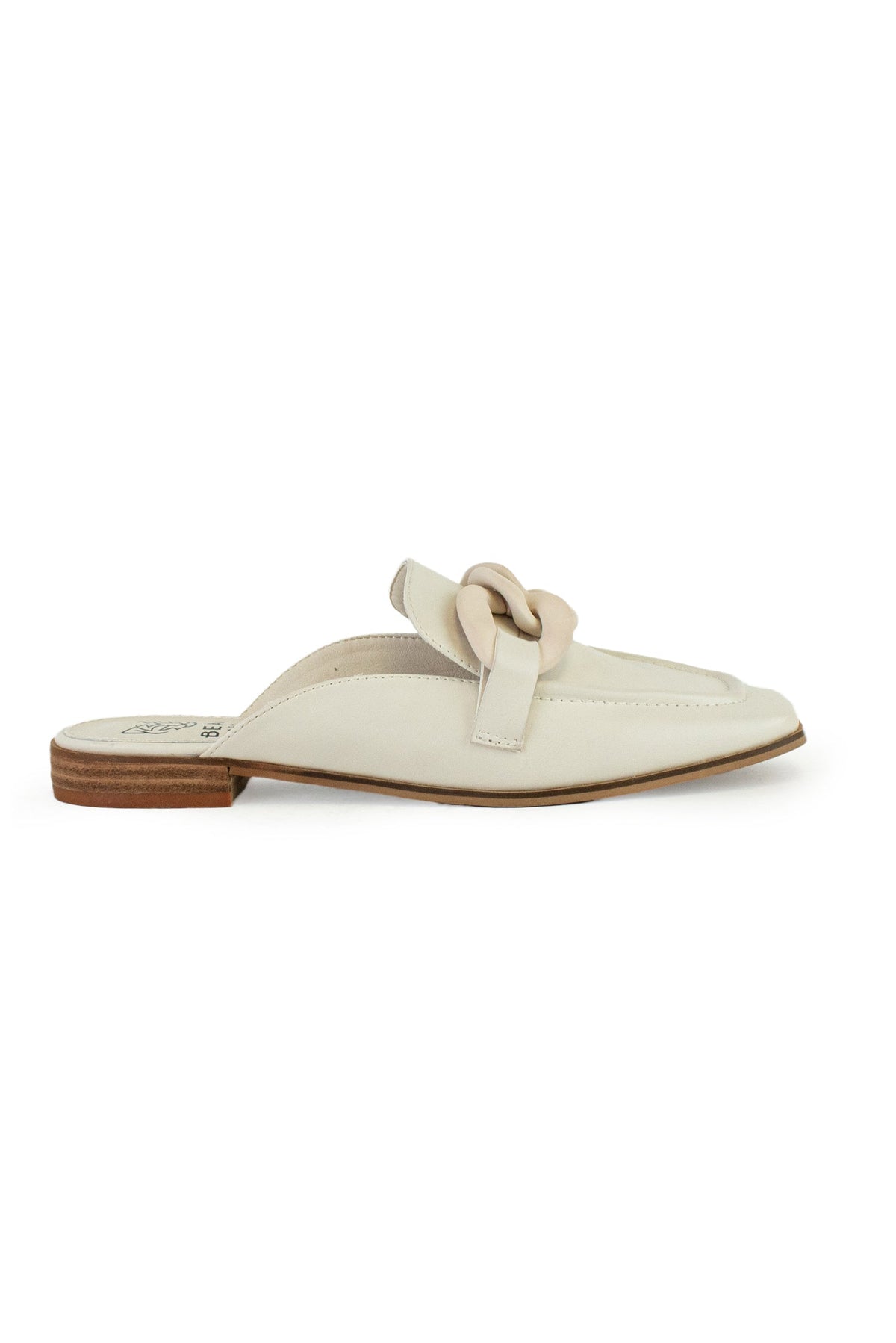 Beast Fashion's SHEENA-08 chain detail loafers in off white. Fashionable mules that combine comfort and style, perfect for summer vacations and on sale now.